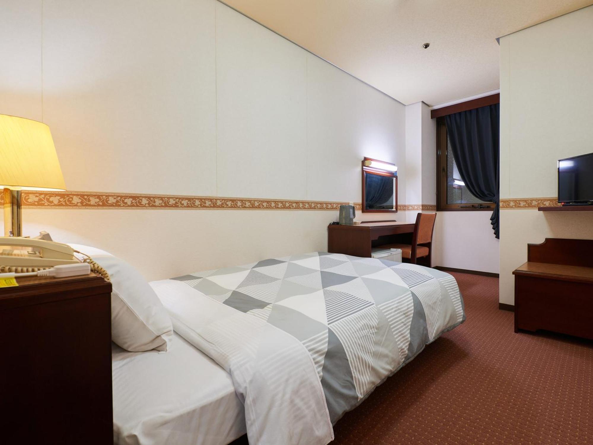 Ecohotel Toyama Station Buitenkant foto